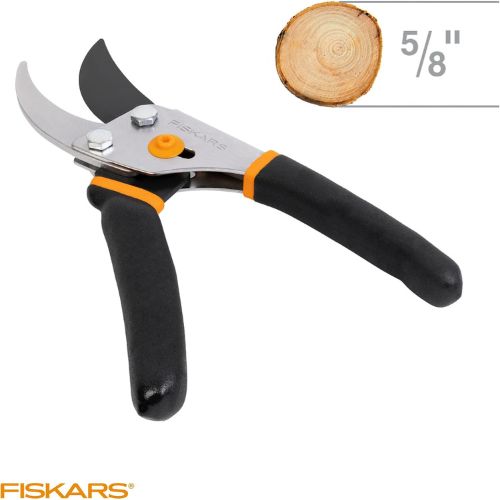 Fiskars Bypass Pruning Shears, 5/8" Cut Capacity Garden Clippers