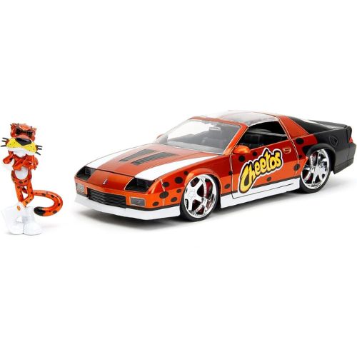 Jada Toys Cheetos 1:24 1985 Chevy Camaro Z28 Die-Cast Car & 2.75" Chester Cheetah Figure, Orange