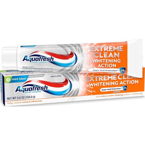 Aquafresh Extreme Clean Whitening Action Fluoride Toothpaste, 5.6 oz