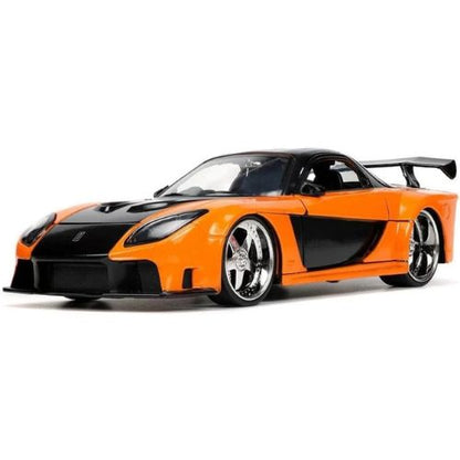 Jada Toys Fast & Furious 1:24 1995 Mazda RX-7 Widebody Die-Cast Car w/Han's 2.75" Die-Cast Figure