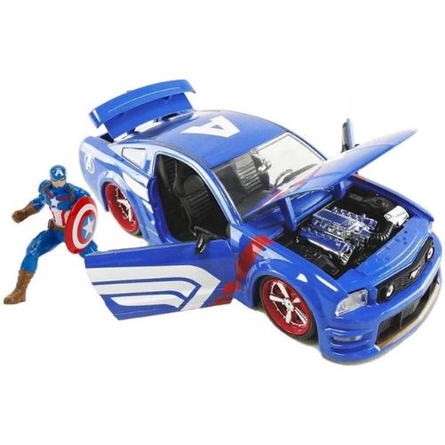 Jada 1:24 Diecast 2006 Ford Mustang GT with Captain America Figure