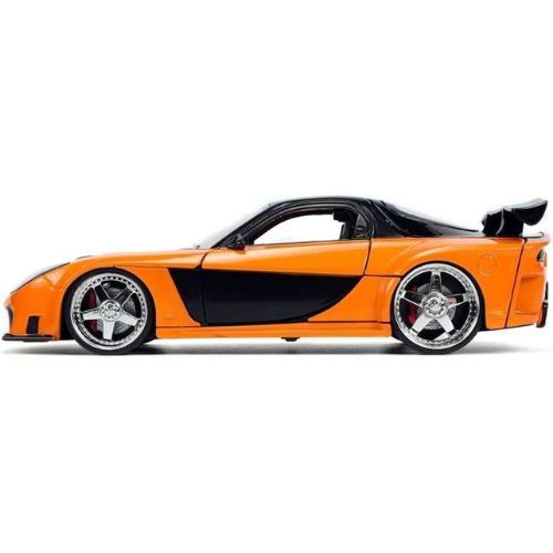 Jada Toys Fast & Furious 1:24 1995 Mazda RX-7 Widebody Die-Cast Car w/Han's 2.75" Die-Cast Figure