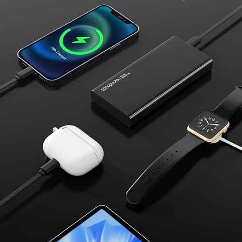 4-in-1 Retractable Car Charger – USB-C & USB-A Fast Charging